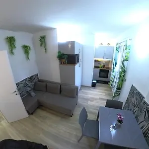 5 Terre Express Migliarina , La Spezia Italia