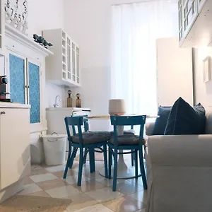 Comecasa Fine , Milano Italia