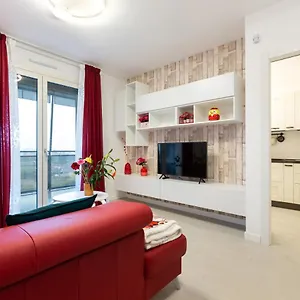Fiera Flat With Garage , Milano Italia